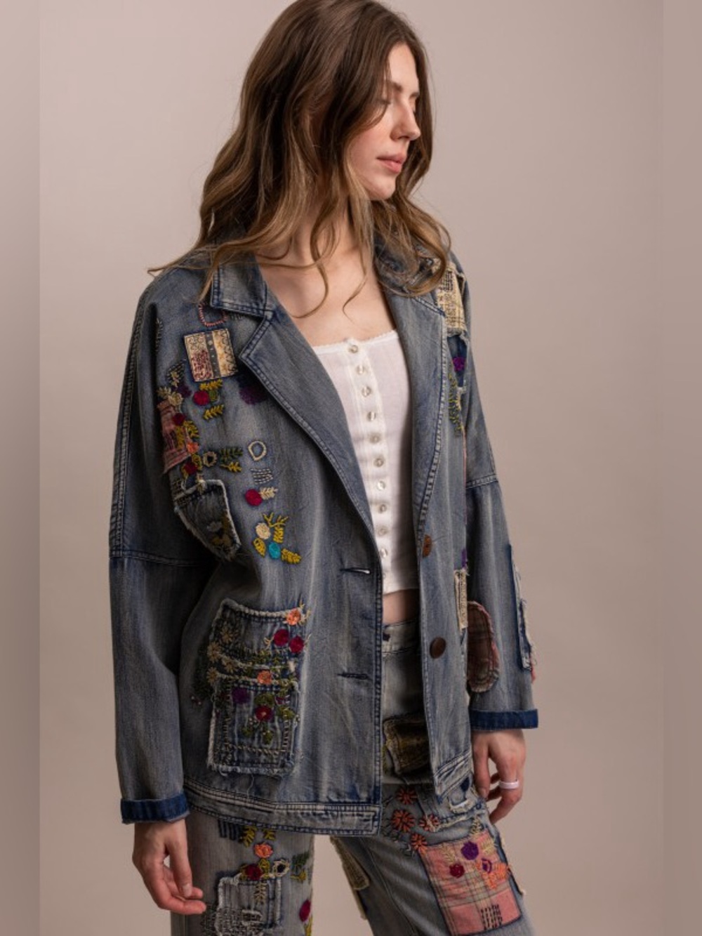N2 New 🔥Bluevelvet embroidery patchwork denim jacket - Picture 6 of 11